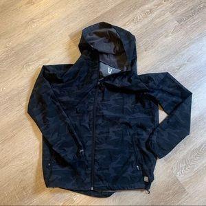 Vuori Womens Outdoor Trainer Shell - M